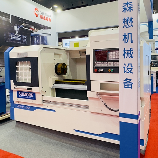 เครื่องกลึง CNC 2 แกน-3.jpg