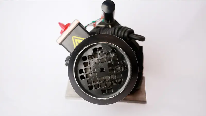SP2613 9